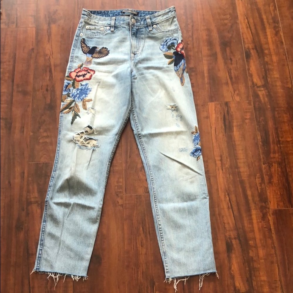 Embroidered denim jeans